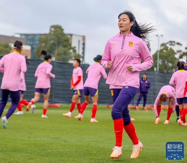 爱游戏体育官方入口-胜利目标，女足比赛球队备战状态强劲